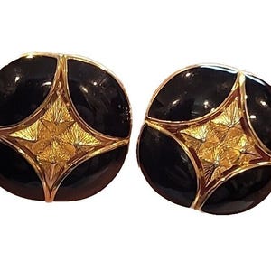 TRIFARI TM Grandes Brincos Clip-On Pretos Esmaltados Tom Dourado Vintage Anos 80