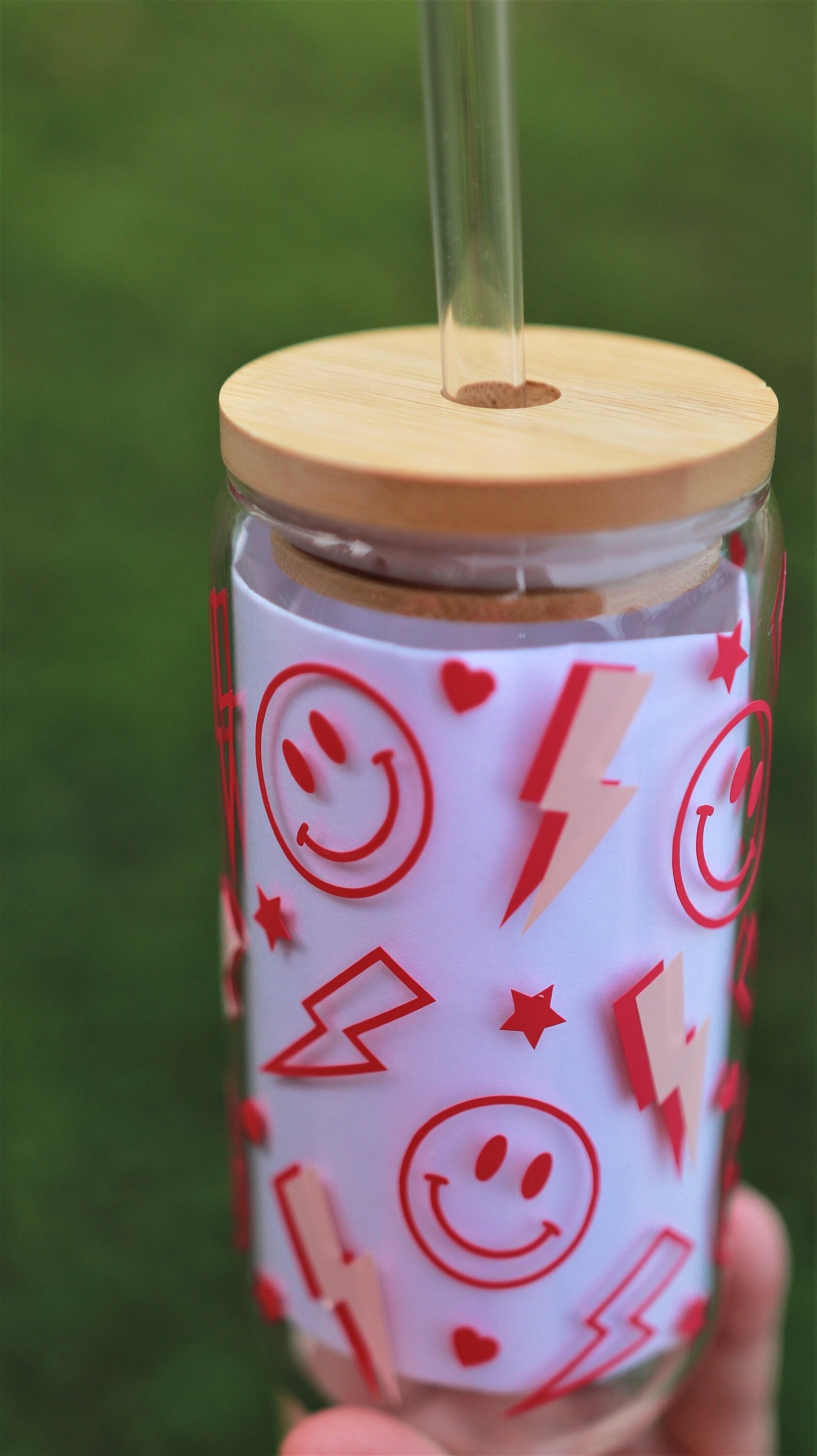 Personalized Outlined Smiley Face, Glass Beer Can with Bamboo Lid and –  www.