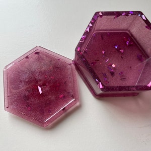 Jewelry holder (customizable)