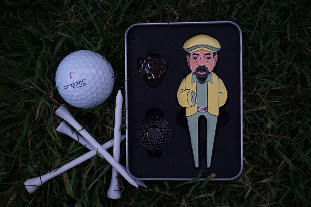 Chubbs Golf Coach Divot Tool W/ Wooden Hand Ball Marker Etsy