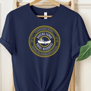 Camisas que van duro Douche Canoe Comandante Oficial Camisa Meme divertida, Camisa divertida Gen Z, Camisetas más vendidas imagen 2