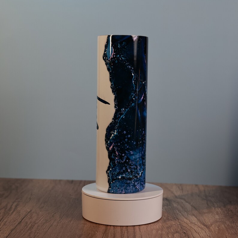 Vaso de mármol personalizado con tapa y paja / Vasos delgados personalizados de 20 oz o 30 oz Cobalt