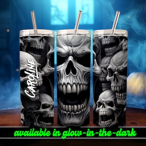 Vampire Skull Personalized Halloween Glow Tumbler with Straw Big Glow in the Dark Halloween Tumbler Halloween 2023 imagem 1