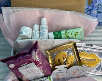 Care Package for Her ,relaxation gift box, self care gift box, Gift box for women, Thinking of you gift, oily skin type