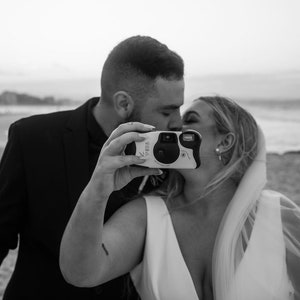 10 emballages d'autocollants jetables Kodak pour appareil photo, appareil photo de mariage personnalisé Liste en gros appareil photo byo, emballages d'autocollants uniquement image 2