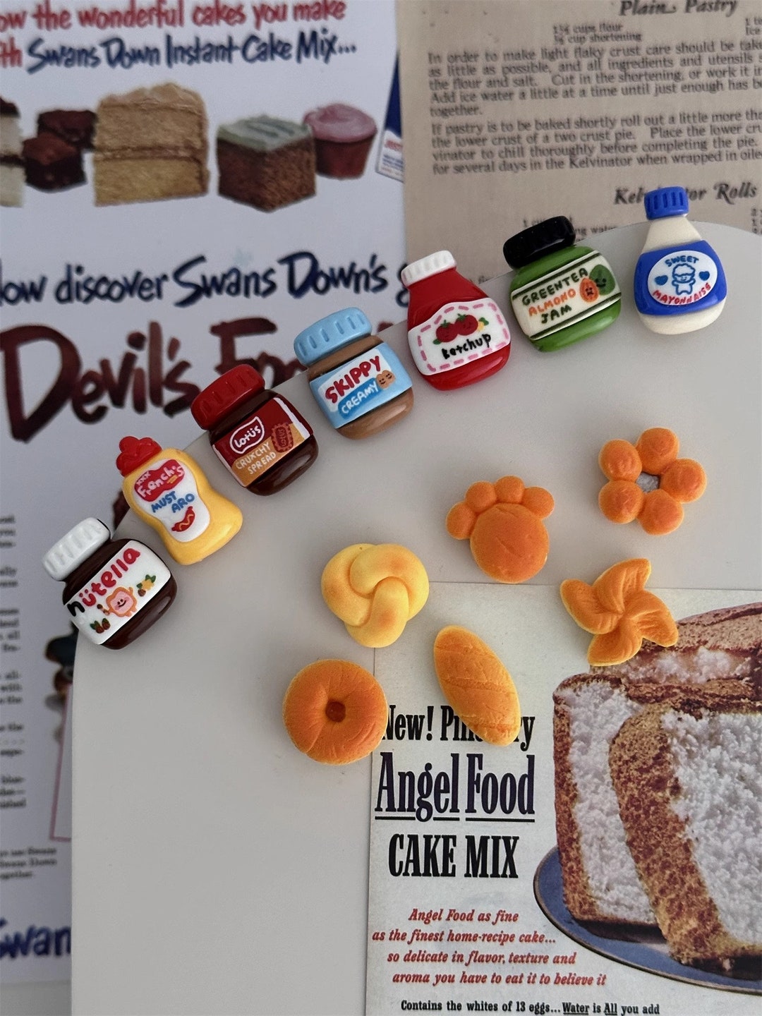 Mini Seasoning Bottle Fridge Bread Fridge 3D