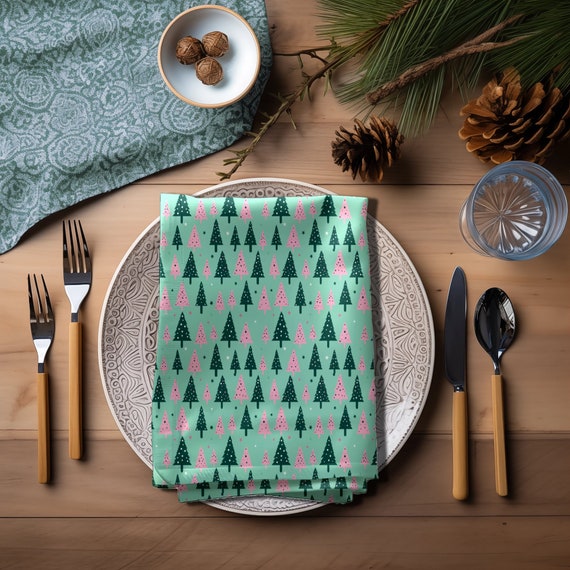 Winter Pine Cone Embroidered Cloth Napkins, Set of 4, Christmas Napkins,  Christmas Cloth Napkins, Pine Cone Napkins, Pincones 