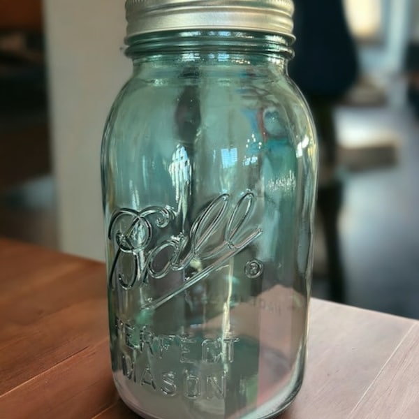 Vintage New 32 oz Blue Ball Mason Jar with Original Lid Canning Farmhouse Decor Kitchen Decor Table Top Centerpiece Home Decor Floral