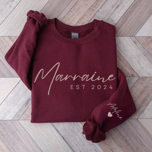 Personalized Marraine Gift Sweatshirt with Godchildren Names on Sleeve Gift for French Godmother with Custom Est Year Nouvelle Marraine