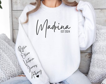 Personalized Madrina Sweatshirt with Established Year and Godkids Names on Sleeve, Custom Keepsake Gift for New Latina Godmother for Quince