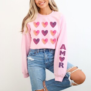 Latina Valentines Day Sweatshirt with Amor Sleeve Design, Cute Pink Hearts Crewneck Sweatshirt Spanish Love VDay Gift for Girlfriend Bestie