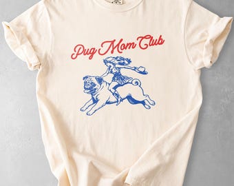 Pug Mom Club Shirt, Comfort Colors Pug Tee, Vintage Western Dog Graphic T-Shirt, Funny Cowgirl Pug Shirt, Retro Pug Dog Lover Gift