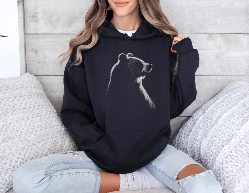 Bear Hoodie, Vintage Bear Sweatshirt, Trendy Bear Hoodie, Animal Lover Sweatshirt, Bear Gifts, Gift for Wildlife Lover, For Nature Lover bild 3