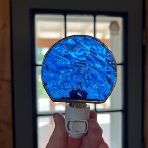 Water Rippled Blue Circle Stained Glass Nightlight