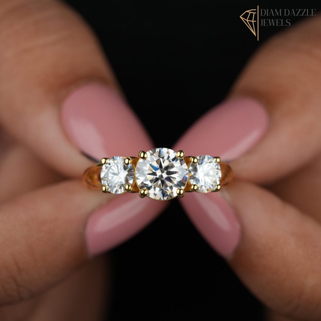 Three Stone Lab Grown Diamond Ring for Women, 14K Gold Engagement Ring ...