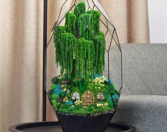Terrario de Cabaña de Fantasía Encantada, Diorama de Bosque en Miniatura, Decoración con Musgo Preservado, Regalo para Jardín de Hadas, Decoración para el Hogar con un toque de fantasía
