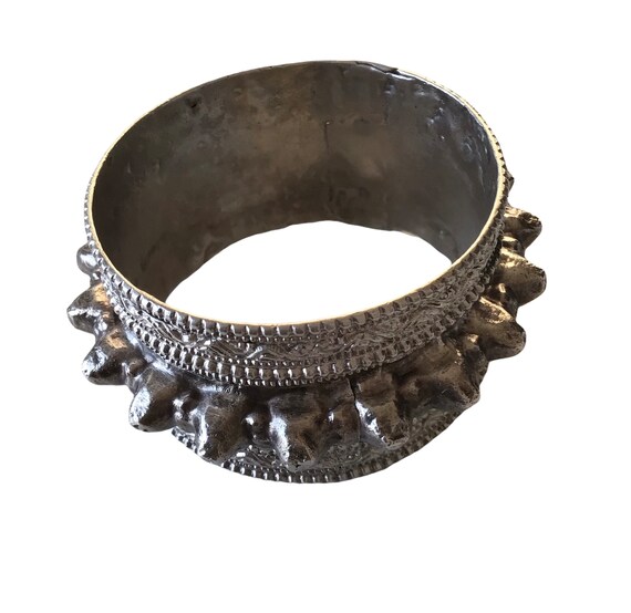 Bracelet Ancien Style Ethnique – Métal Argenté – Pièce Unique Vintage – Look Bohème Et Original