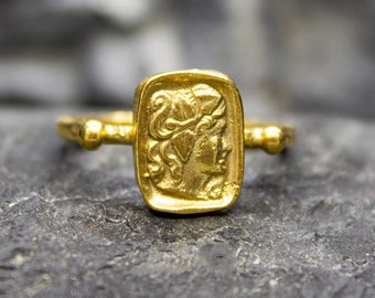 Greek Helen of Troy Signet Ring - Ancient Greek Helena Ring - Women Gold Ring - Mythology Jewelry - Vintage Stack Ring - Dainty Gift for Her