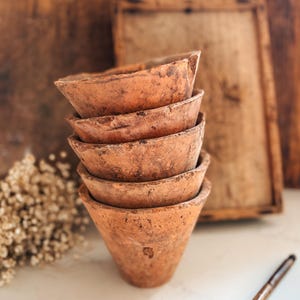 Maceta francesa de resina vintage, macetas antiguas francesas de resina, terracota del siglo XIX, cerámica rústica francesa, hogar francés, cocina francesa