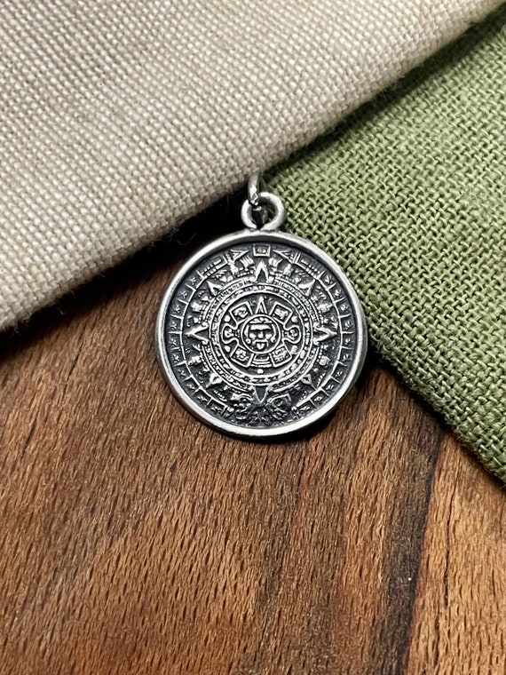 Mexico Aztec Time Template Pendent Solid 925 Ster… - image 1