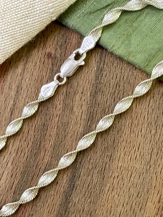 Nice Twisted Link Chain Bracelet Solid Sterling 9… - image 4