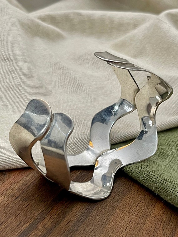 Wave Pattern Torque Bangle Bracelet Solid Sterlin… - image 5