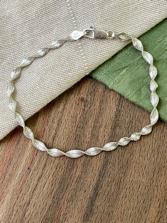 Nice Twisted Link Chain Bracelet Solid Sterling 9… - image 1