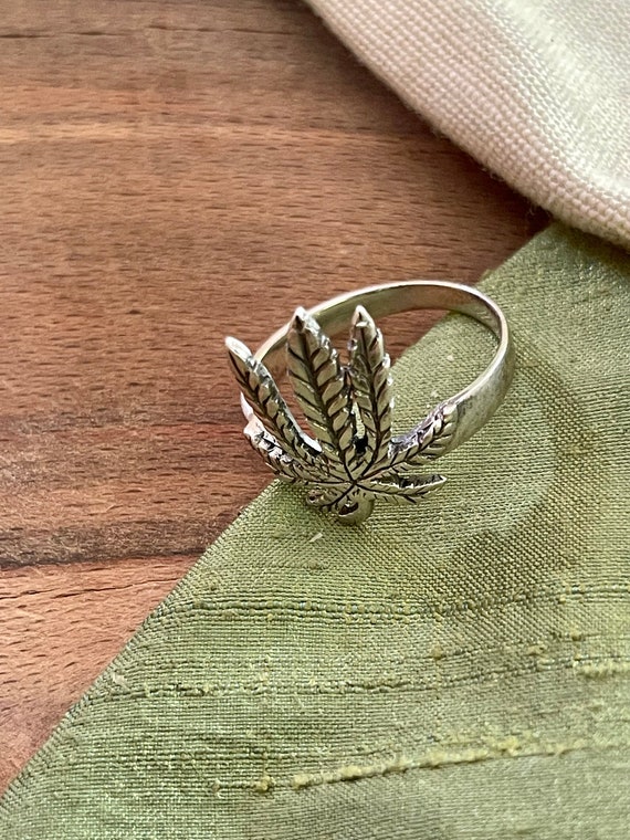 Nice Smoker Leaf Solid Sterling 925 Silver Ring S… - image 4