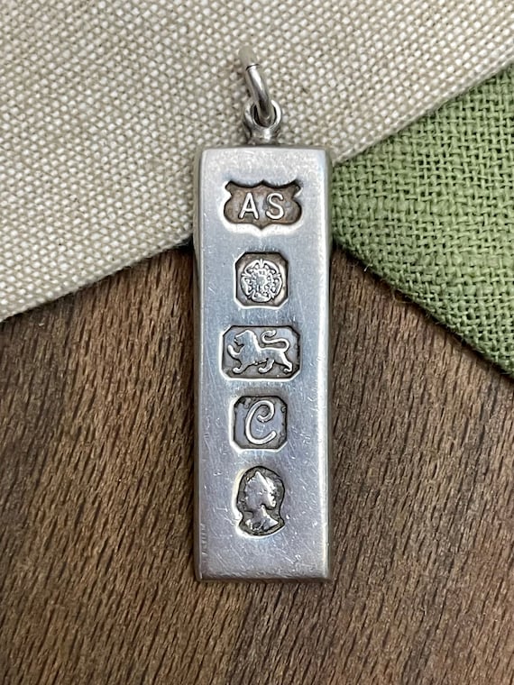 Silver bullion necklace deals