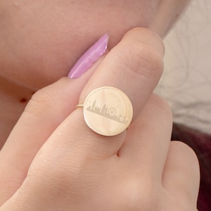 Anillo de tu ciudad en oro macizo de 14 k y 18 k, anillo personalizado con cualquier paisaje urbano, anillo de joyería con grabado estatal, anillos de viaje personalizados de amistad para ella