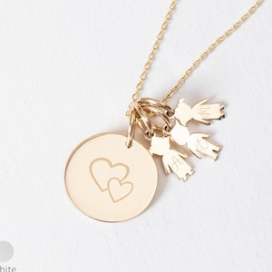 Collar personalizado para mamá con dije de niño o niña con iniciales en oro macizo de 14 quilates, collar familiar con disco grabado con fecha y nombre personalizado, regalo para ella