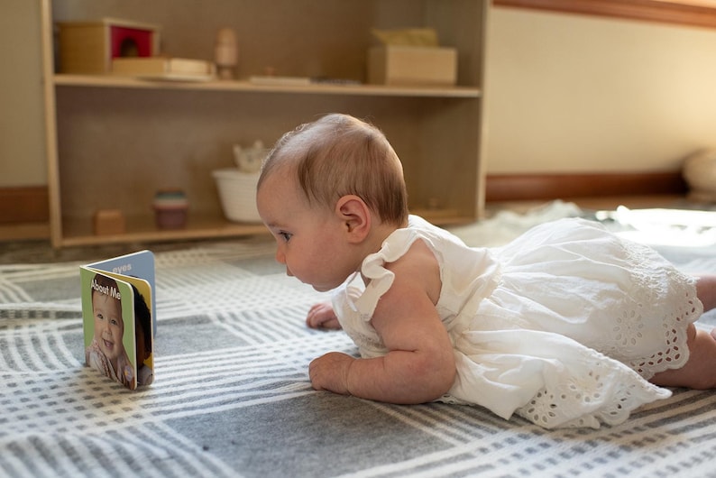 Montessori Tummy Time Set by Peariwinkle® image 5