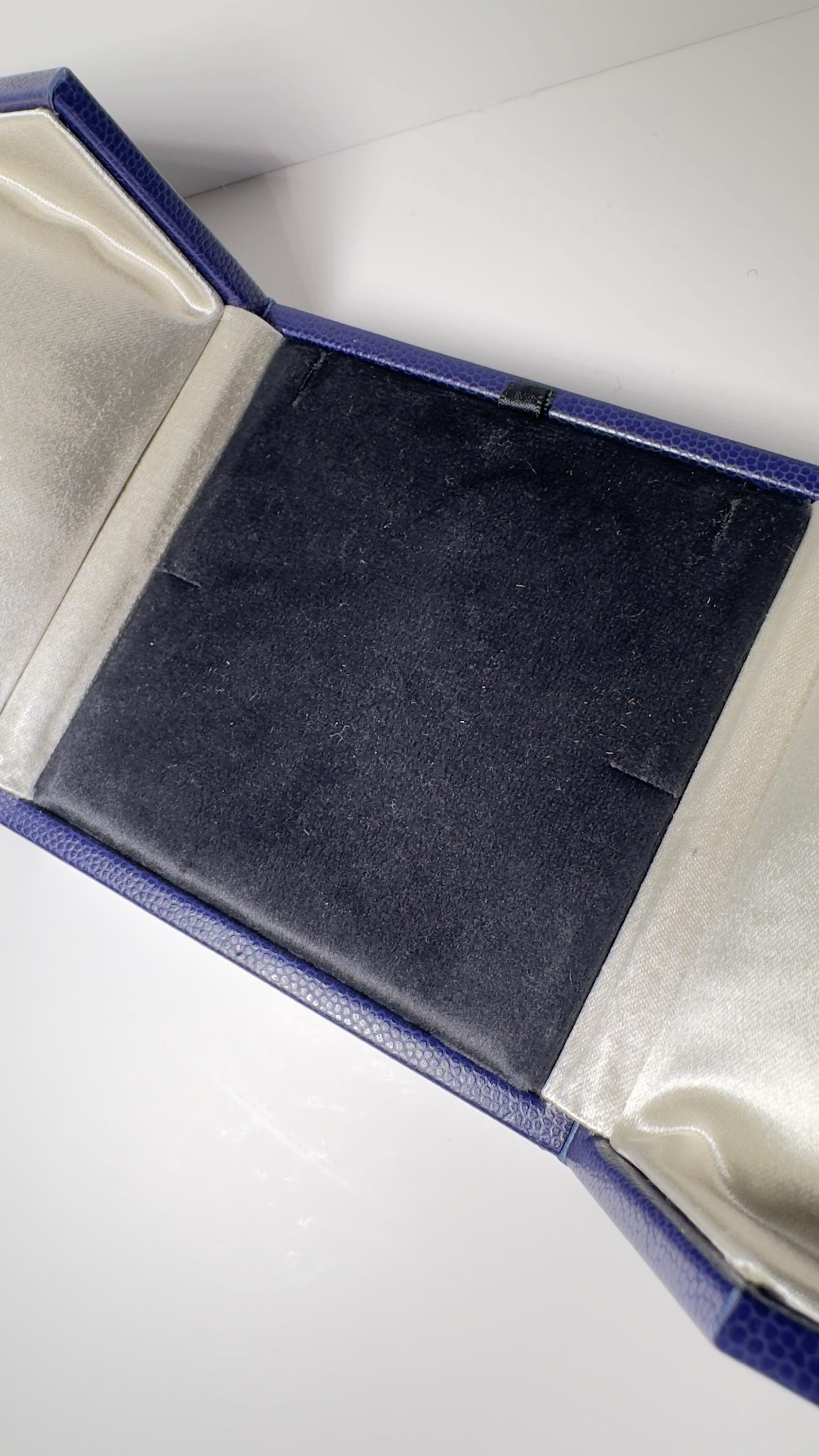 Chaumet Paris Original Necklace Box – Luxury Presentation Case - Etsy