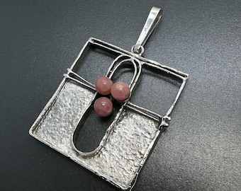 Vintage 1970s Modernist Handcrafted Silver 835 Rhodochrosite Stone Pendant 10,62g