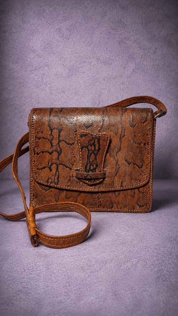 Vintage Genuine Snakeskin Crossbody Bag Brown Python Leather Purse Boho Shoulder Bag Adjustable Strap 1980s Exotic Leather Handbag