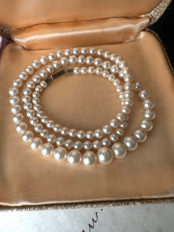 Vintage 1950s CIRO Delicate Faux Pearl Necklace 9… - image 2