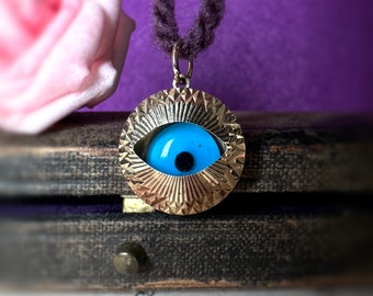 Cute Vintage 8k Real Gold Arpas Jewelry Co ARR 333 Evils Eye Good Luck Amulet Pendant