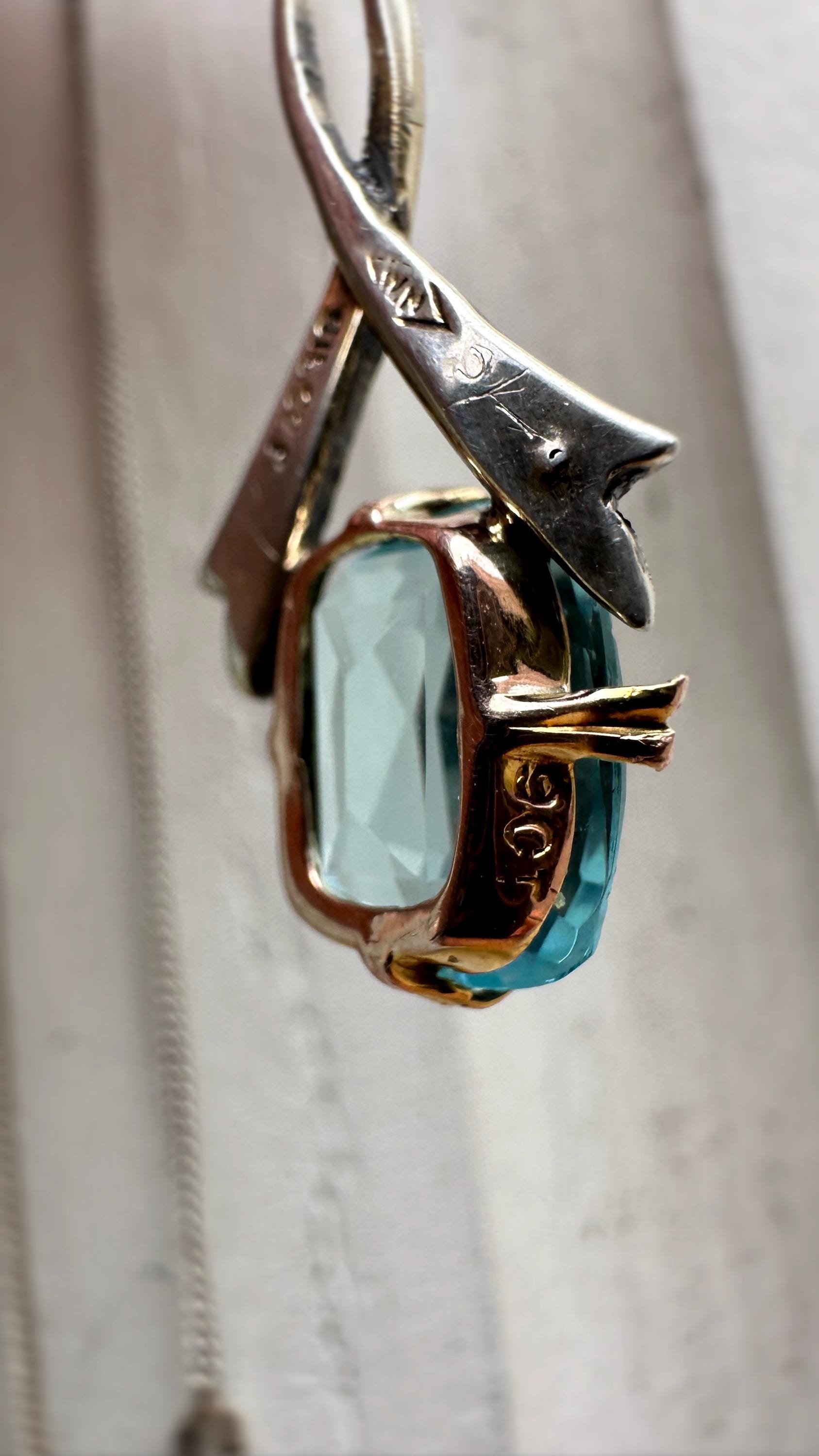 Pendentif Ancien Art Nouveau En Or 18 Carats - Serti D'une Pierre Bleue - Occasion