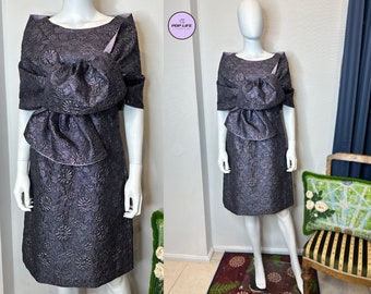 Vintage 1960s Lightweight Brocade Sheath Dress Matching Wrap Shawl S/M