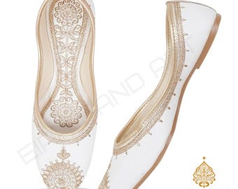 Handmade Women's Traditional Juttis Pakistani Khussa Ethnic Mojari Wedding Footwear