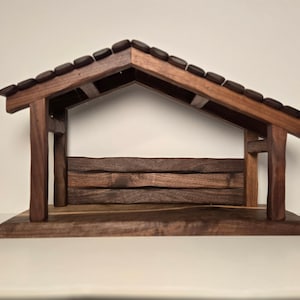 Rustic Walnut Wood Nativity Stable, Wood Nativity Barn, Nativity Creche, Wood Nativity Stable, Christmas Decor