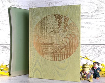 Kenneth Grahame, El viento en los sauces, Folio Society Book, encuadernación en tafetán de seda moiré, ilustrado, 1999.