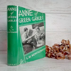 RARE Lucy M Montgomery, Anne of Green Gables, Film Dust-Jacket Edition von 1937, Originaler grüner Stoff, Vintage Harrap Hardcover-Buch, ungewöhnlich!