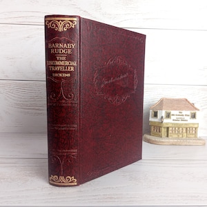 Charles Dickens, Barnaby Rudge, Uncommercial Traveller, Clean Vintage 1930s Book, Red & Gilt Hardcover, Hazell, Watson, Phiz Illustrated