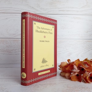Mark Twain, Huckleberry Finn, Pretty, Gift Worthy, Collector&#39;s Edition 2004, Pocket Book Format, Gilt Edges, Ribbon Marker, DJ, Like New