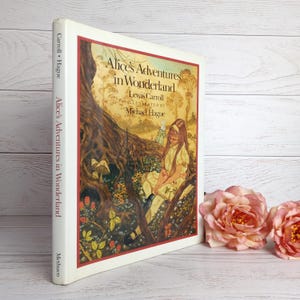 Alice&#39;s Adventures in Wonderland, Scarce & Lovely 1985 Methuen 1st Edition, Michael Hague Illustrated, Original DJ, Very Nice Vintage Book!