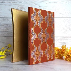 Edward Fitzgerald, Rubajjat Omara Chajjama, rocznik 1978 Folio Society Edition w złotej okładce, oszałamiająca książka, rysunki Virgila Burnetta
