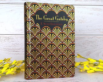 F Scott Fitzgerald, The Great Gatsby, Deluxe Embossed Design, Gift Worthy Edition, Gilt Page Edges, Collectable Chiltern Hardcover Book, New