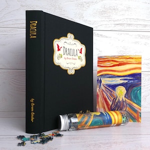 Bram Stoker, Dracula, Deluxe Collector&#39;s Hardcover Book, Special Edition, Sprayed Page Edges, Collectible, with Munch&#39;s The Scream Puzzle!