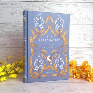 F Scott Fitzgerald, The Great Gatsby, CRANFORD COLLECTION Book, Collectible Gift Edition, Timeless Classic, Lavender Blue Special Edition